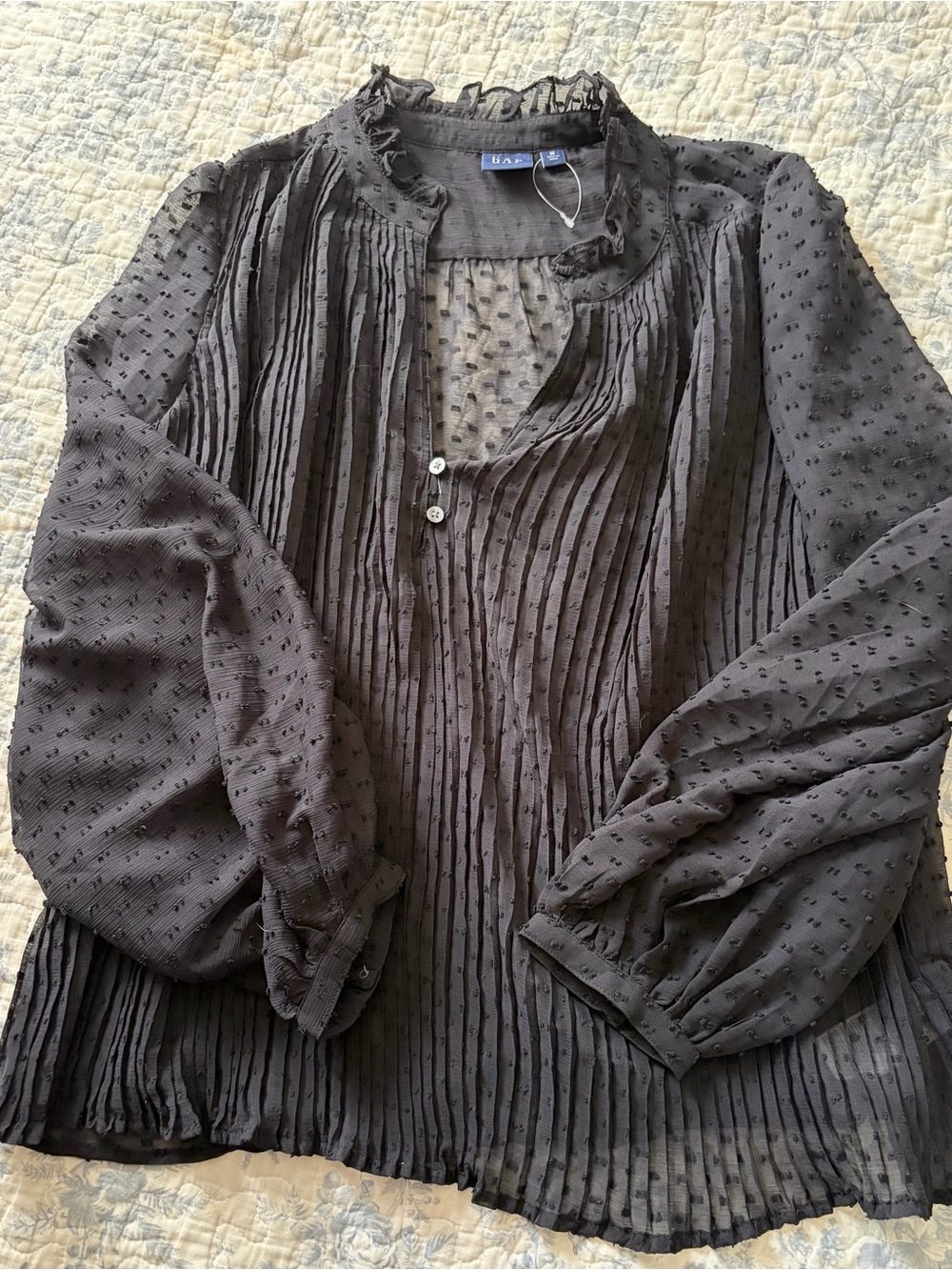 GAP Sheer Pleated Black Blouse with Dotted Texture Ruffle neck size M
